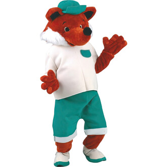 Costume de mascotte représentant un renard, avec un poil orange, portant une casquette verte et un haut blanc. Il est vêtu de shorts turquoise avec des détails blancs et fait un geste amical, levant une main.