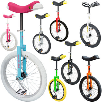 Monocycle Quax Luxus 20, comprenant plusieurs modèles colorés, avec des sièges de différentes teintes et motifs. Les monocyclistes sont présentés avec des pneus de différentes tailles et styles, mettant en avant un mélange de designs éclatants et classiqu