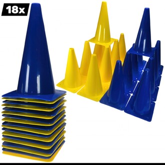 Set de 18 cônes de signalisation en plastique, avec une pile de cônes bleus à gauche et une rangée de cônes jaunes et bleus à droite. Les cônes sont de forme conique, avec une base carrée pour la stabilité.